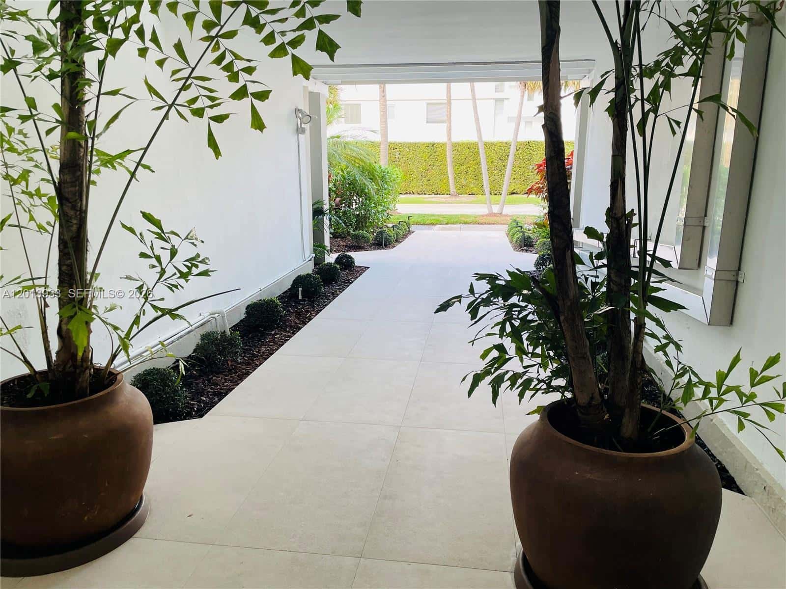290 Sunrise Dr # 312, Key Biscayne FL 33149