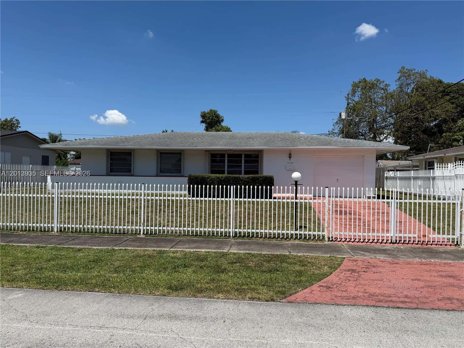 16220 SW 101st Ave, Miami FL 33157