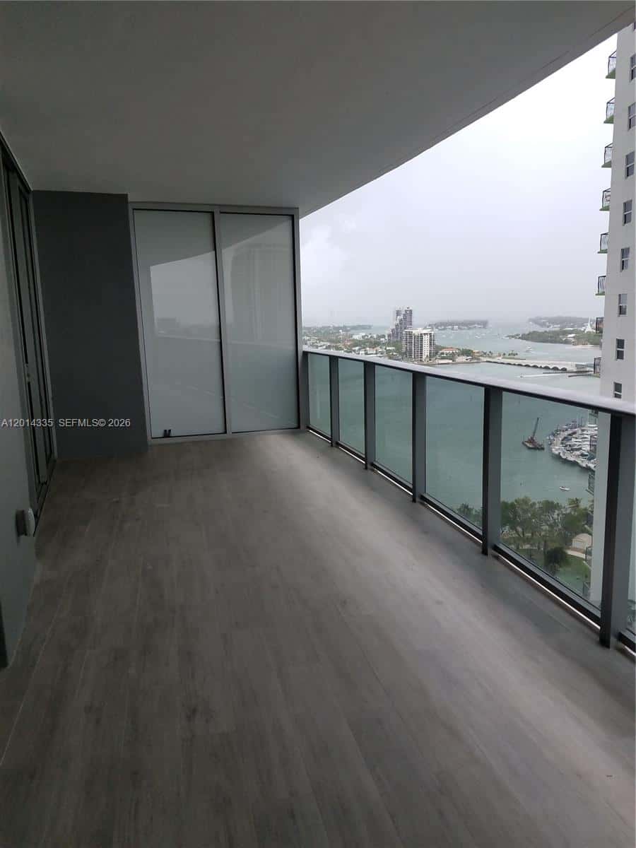 488 NE 18th # 2006, Miami FL 33132
