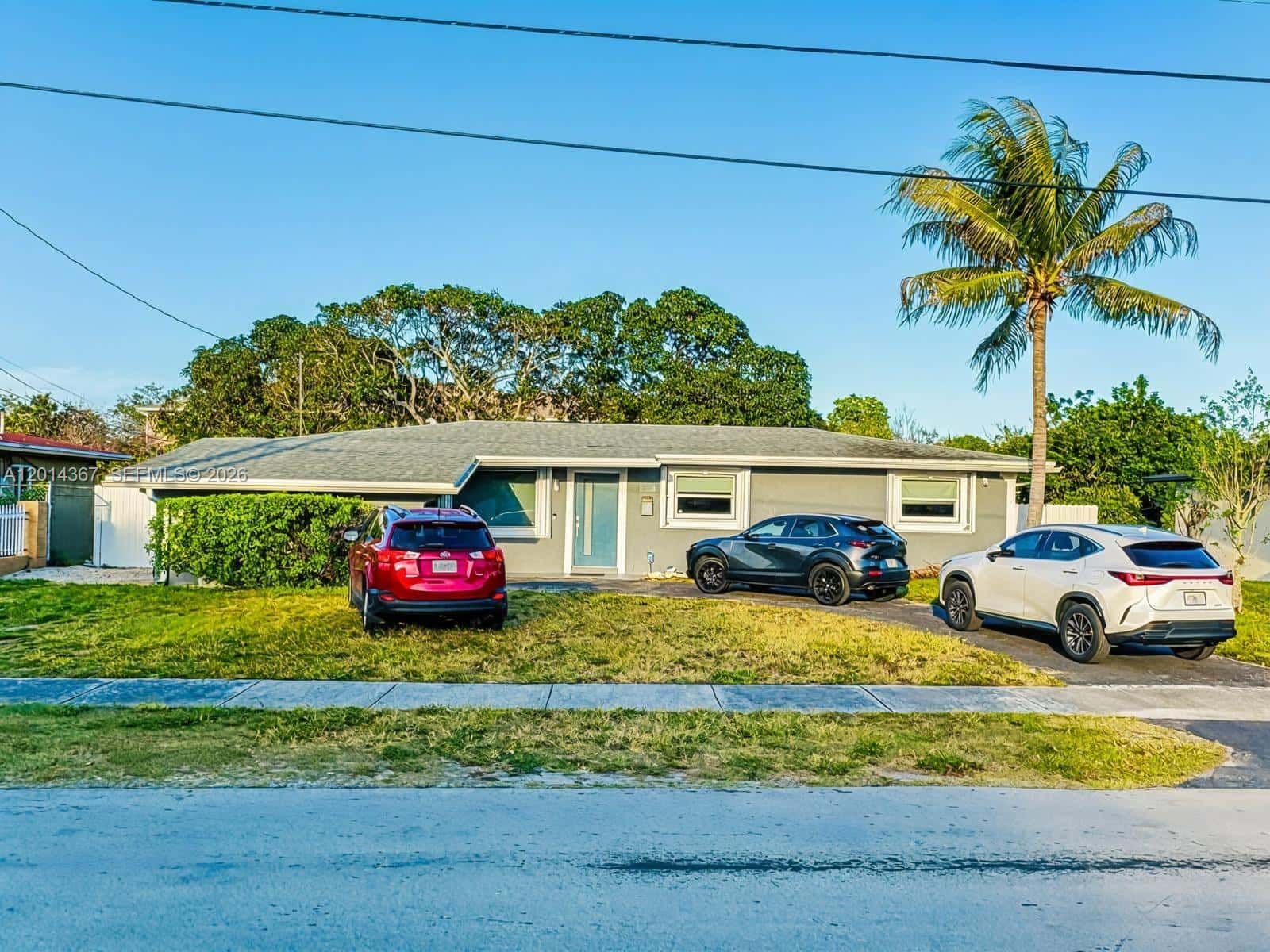 18901 NW 28th Pl, Miami Gardens FL 33056