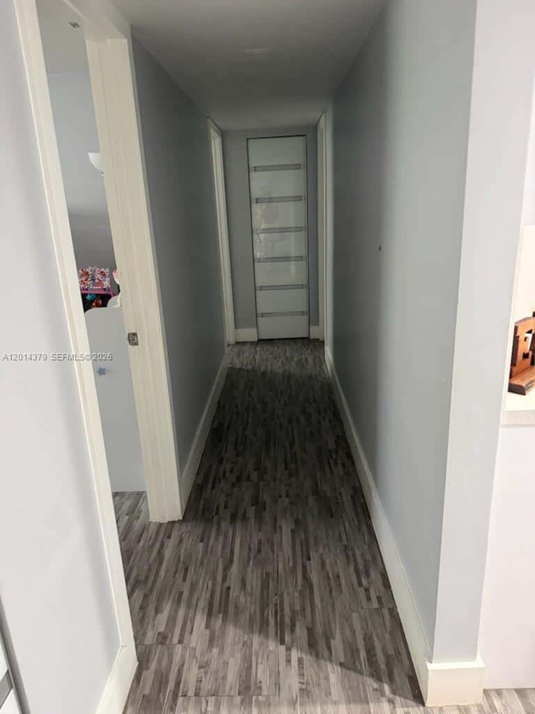 5033 NW 7th St # 209, Miami FL 33126
