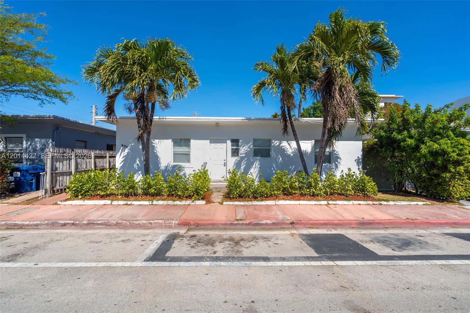 835 83rd St, Miami Beach FL 33141