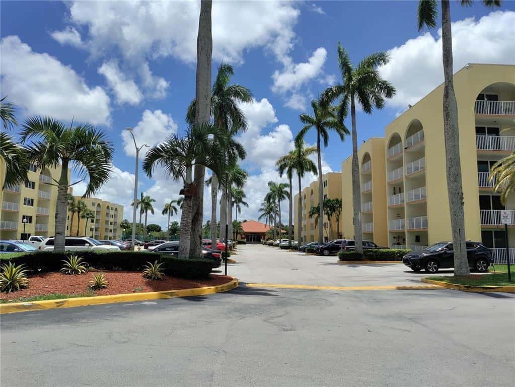 7000 NW 186th Street # 325, Hialeah FL 33015