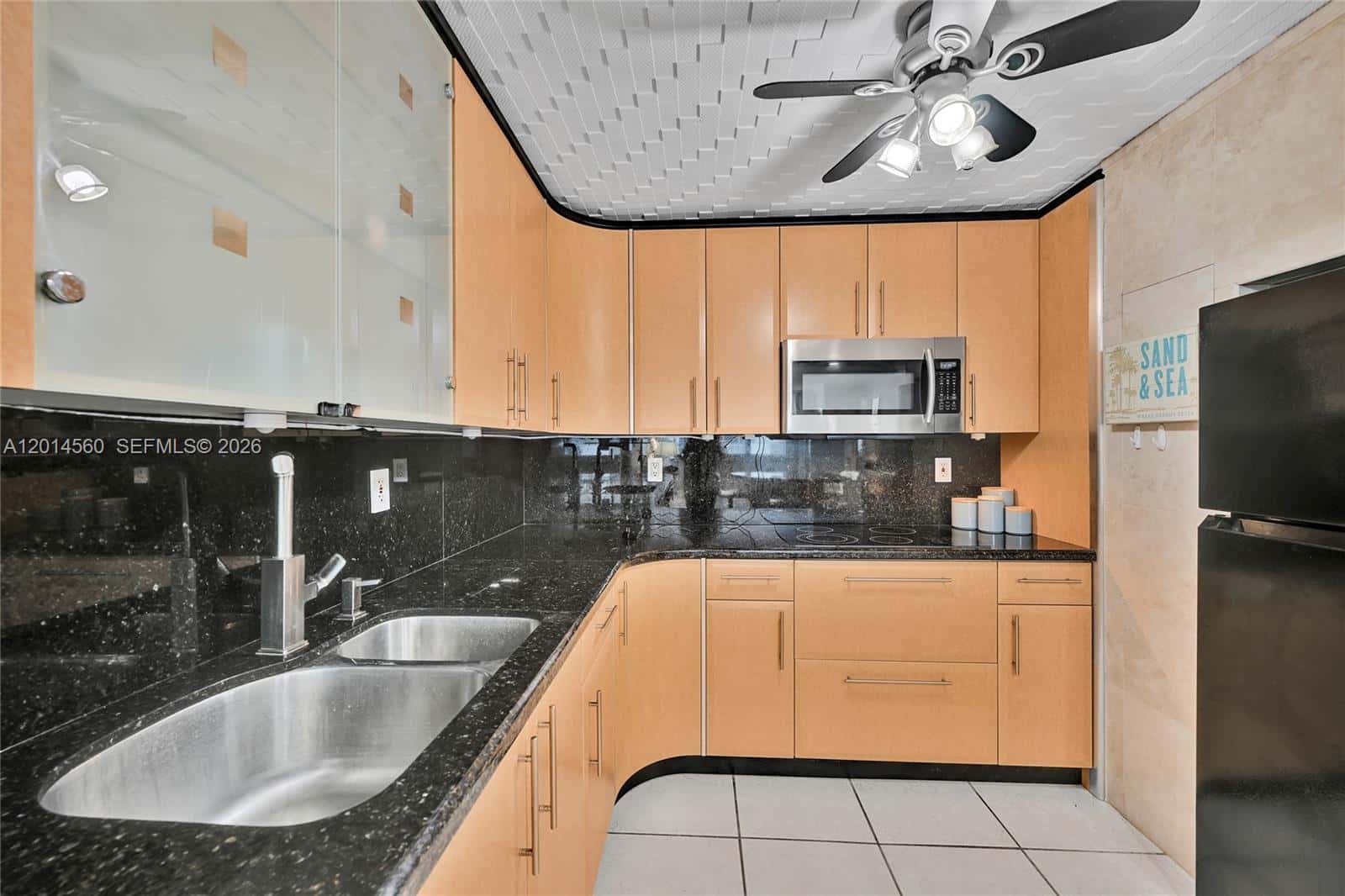 6039 Collins Ave # 621, Miami Beach FL 33140