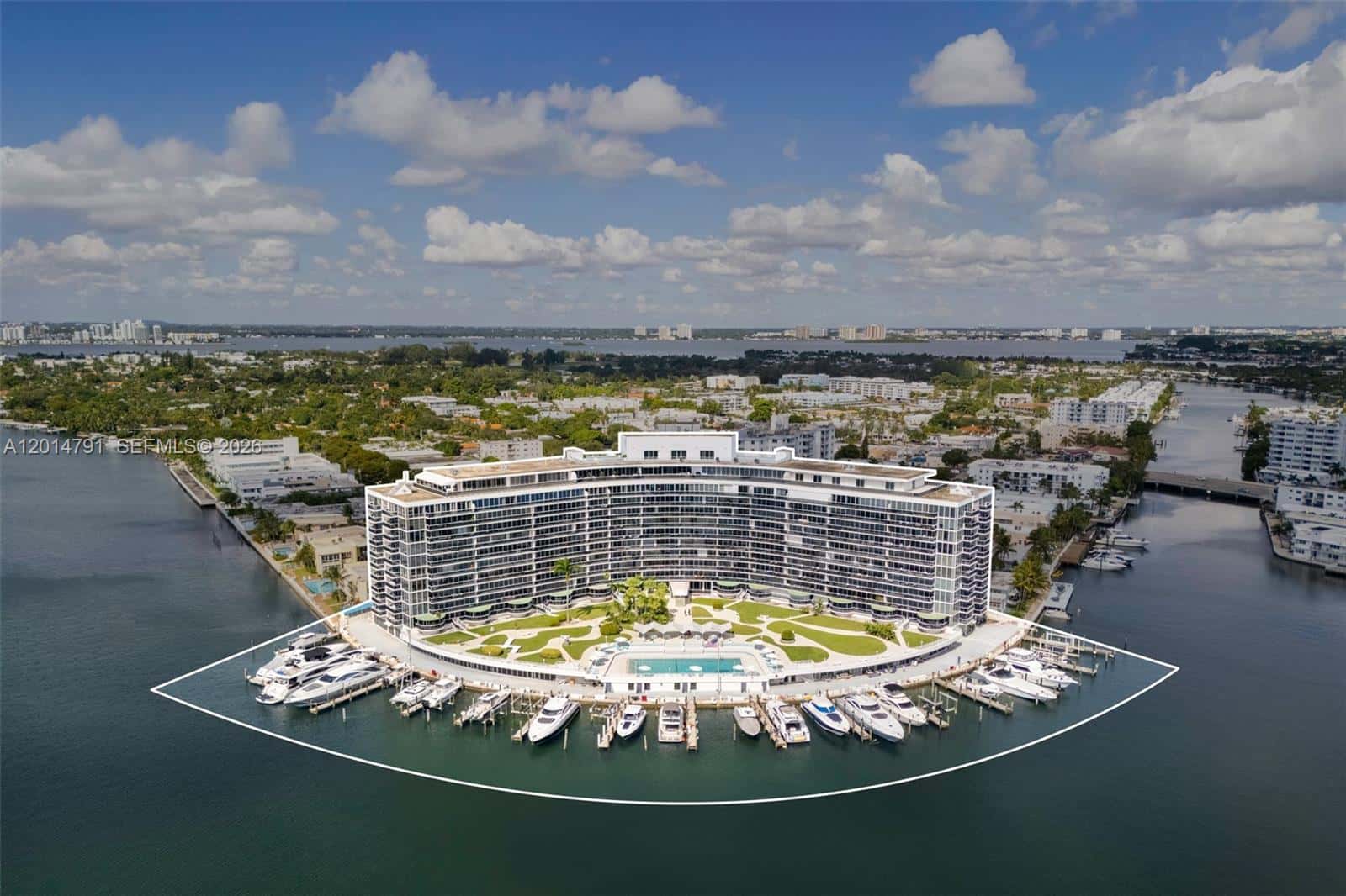 900 Bay Dr # 1005, Miami Beach FL 33141