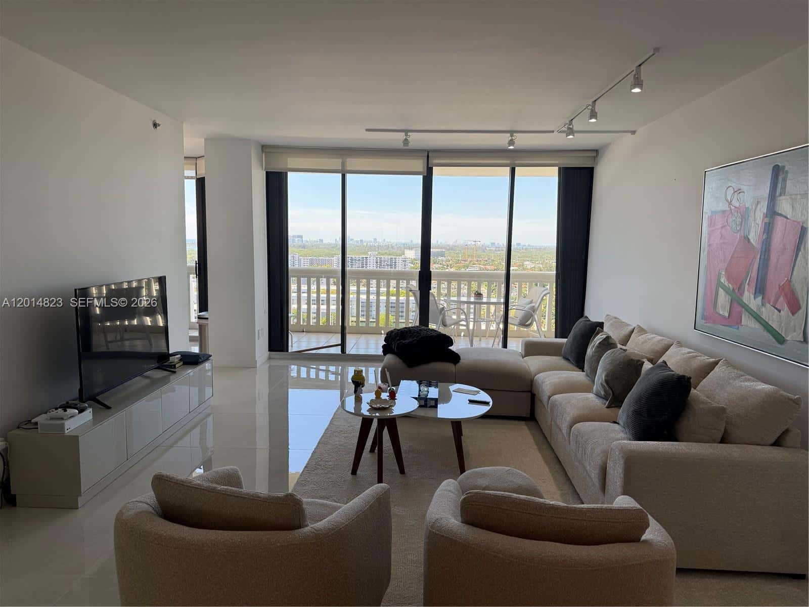 2000 Island Blvd # 1603, Aventura FL 33160