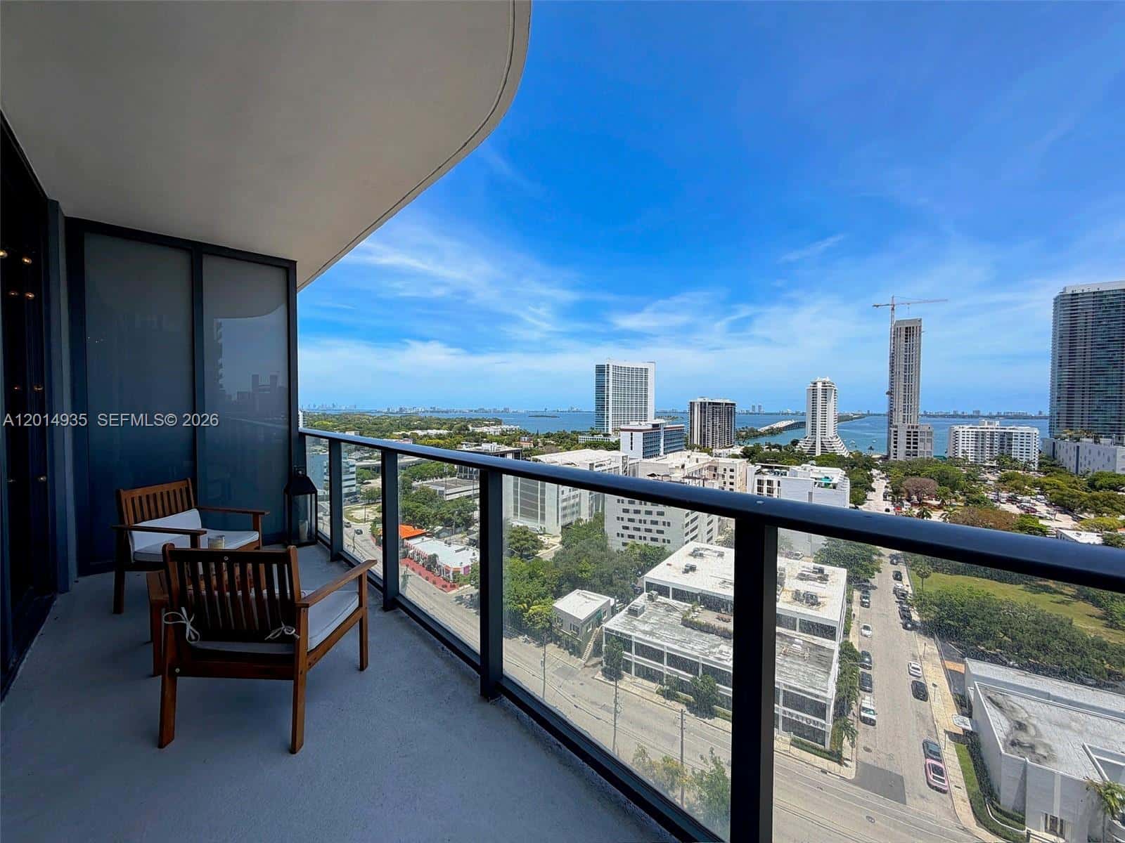 121 NE 34th St # 1605, Miami FL 33137