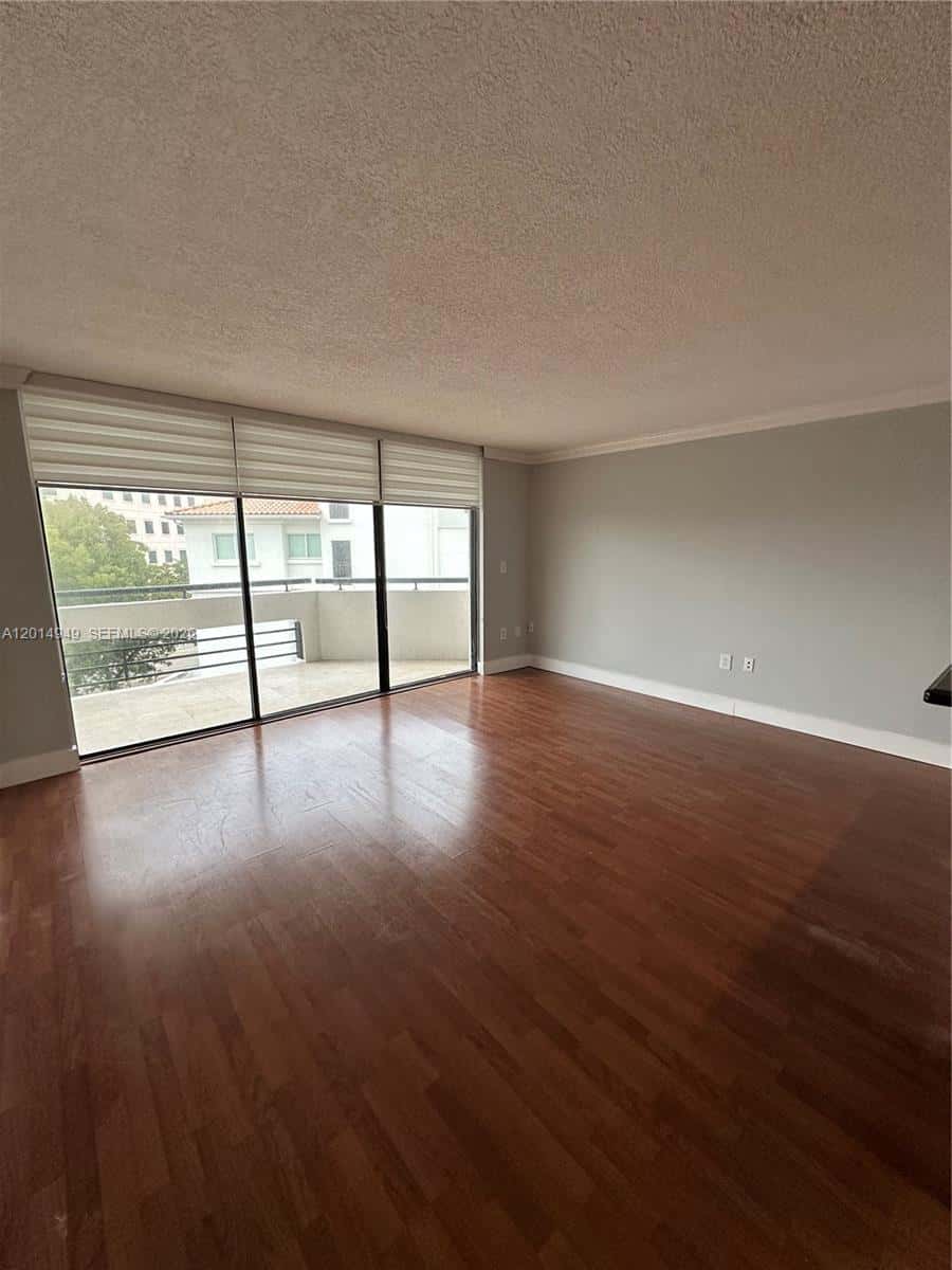 911 E Ponce De Leon Blvd # 504, Coral Gables FL 33134