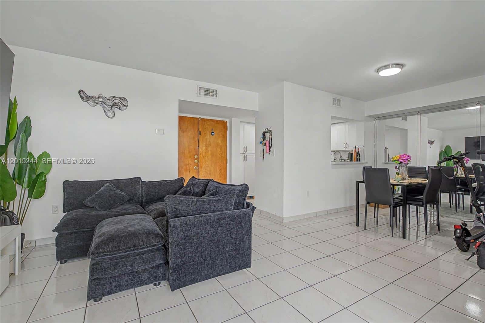 11790 SW 18th St # 3, Miami FL 33175