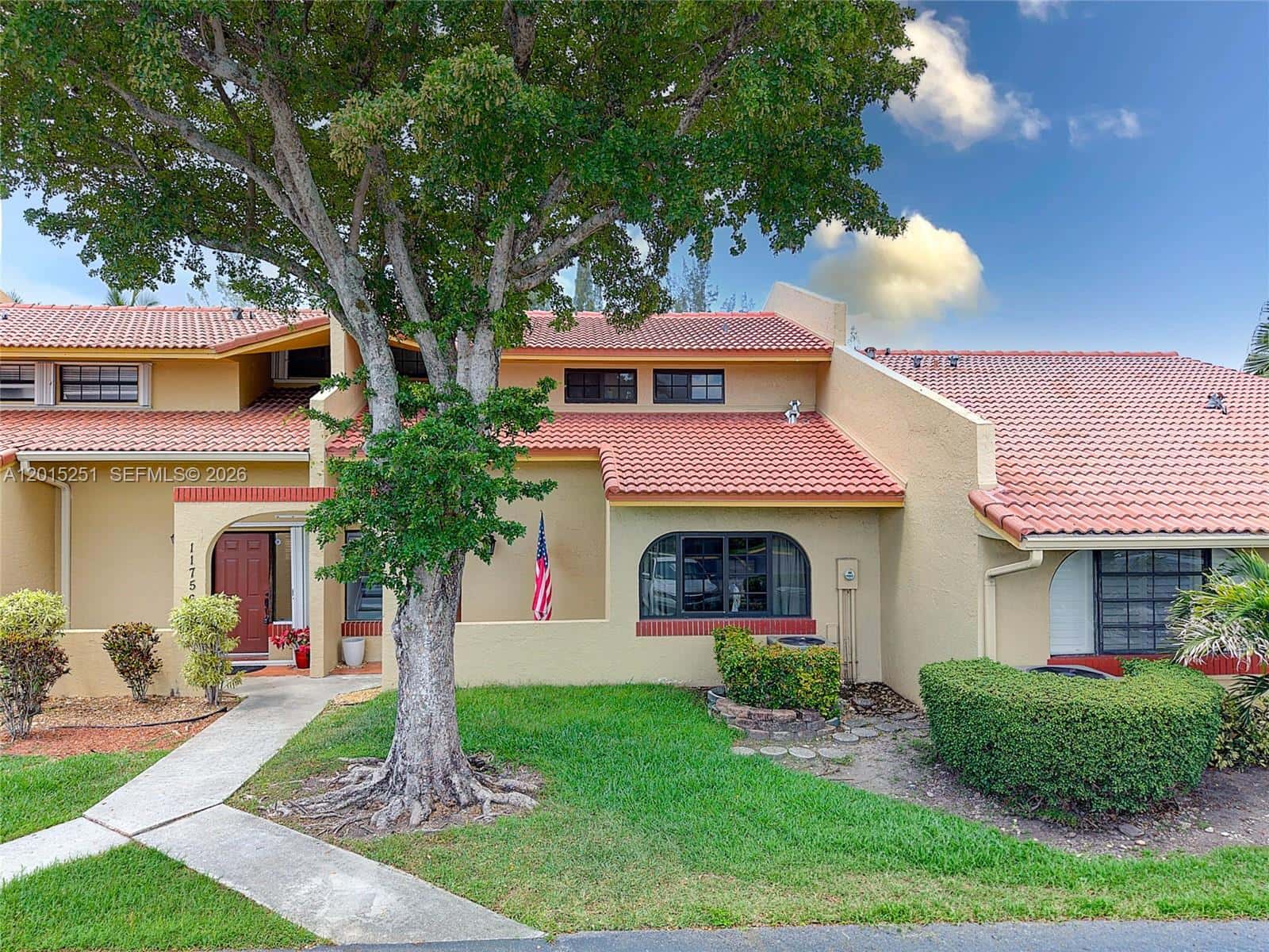 11760 SW 103rd Ln, Miami FL 33186