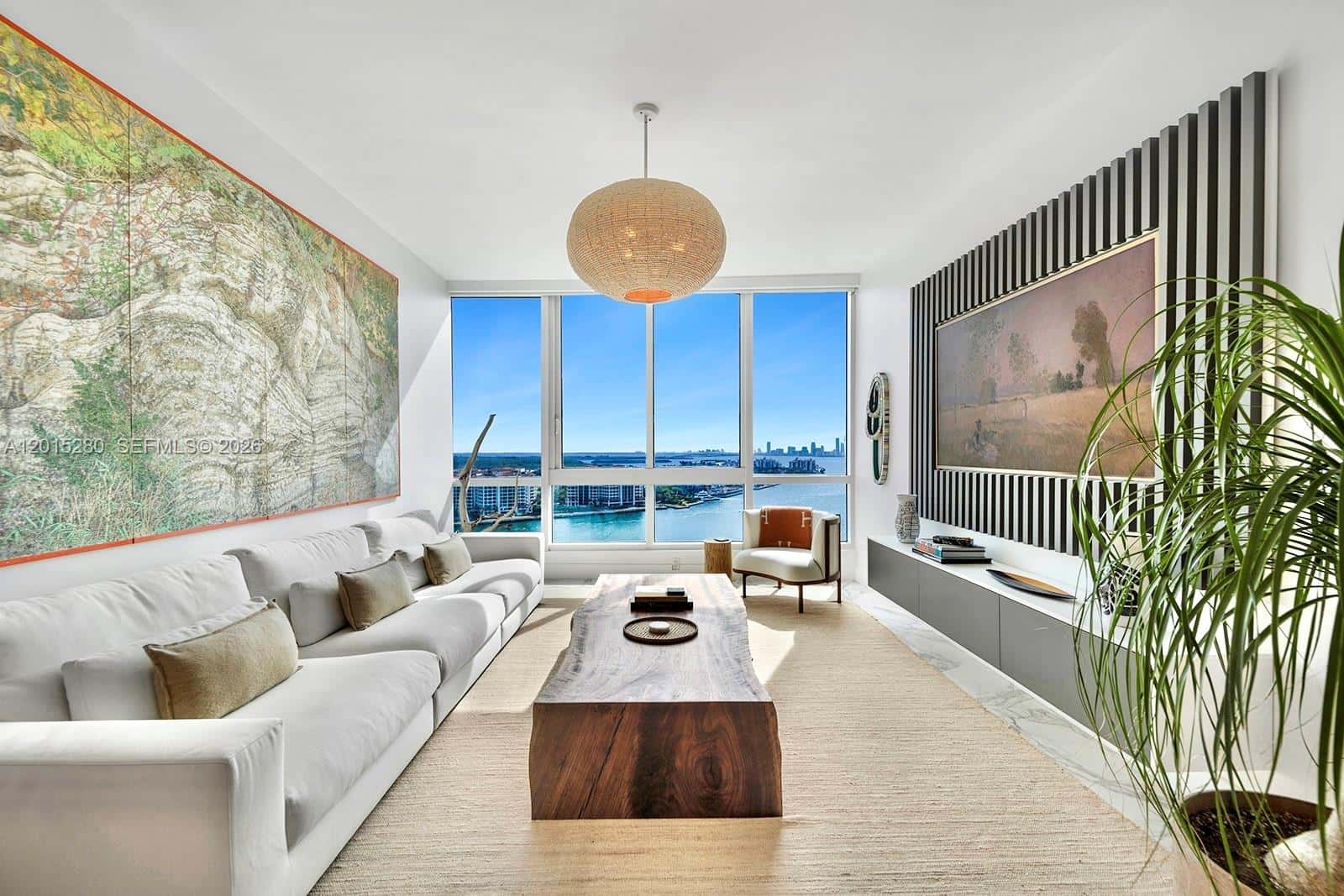 100 S Pointe Dr # 2003, Miami Beach FL 33139