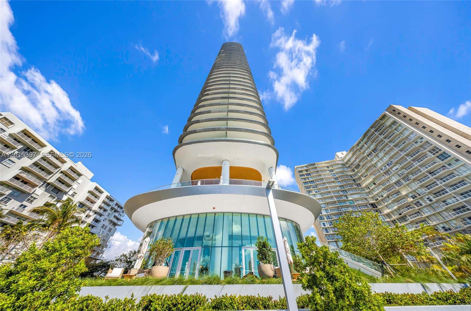 175 SE 25 Road # 1203, Miami FL 33129