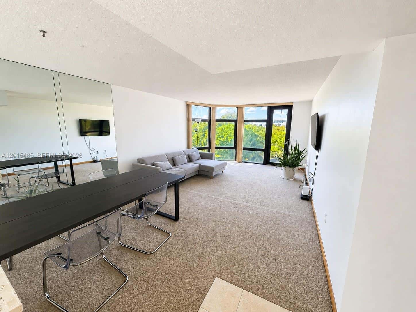 3375 N Country Club Dr # 407, Aventura FL 33180