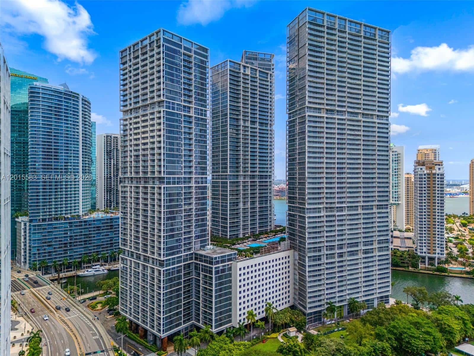 465 Brickell Ave # 1016, Miami FL 33131