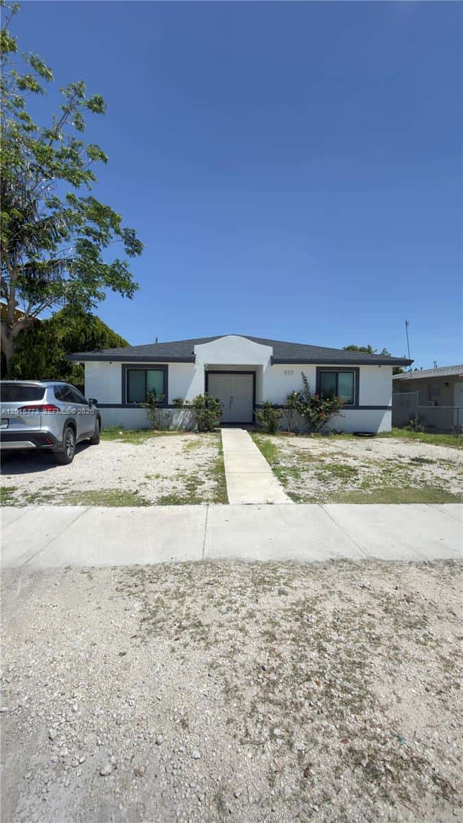 829 SW 5th St, Homestead FL 33030