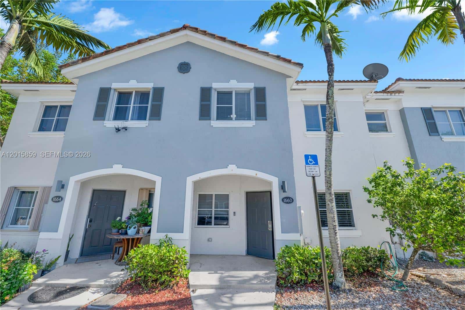 1660 SE 30th St, Homestead FL 33035