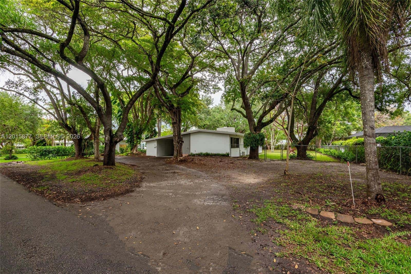 12725 SW 80th Ave, Pinecrest FL 33156