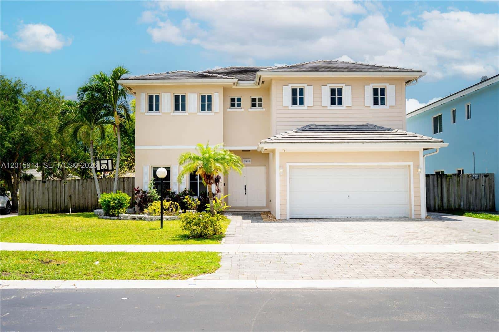 2890 NE 4th St, Homestead FL 33033