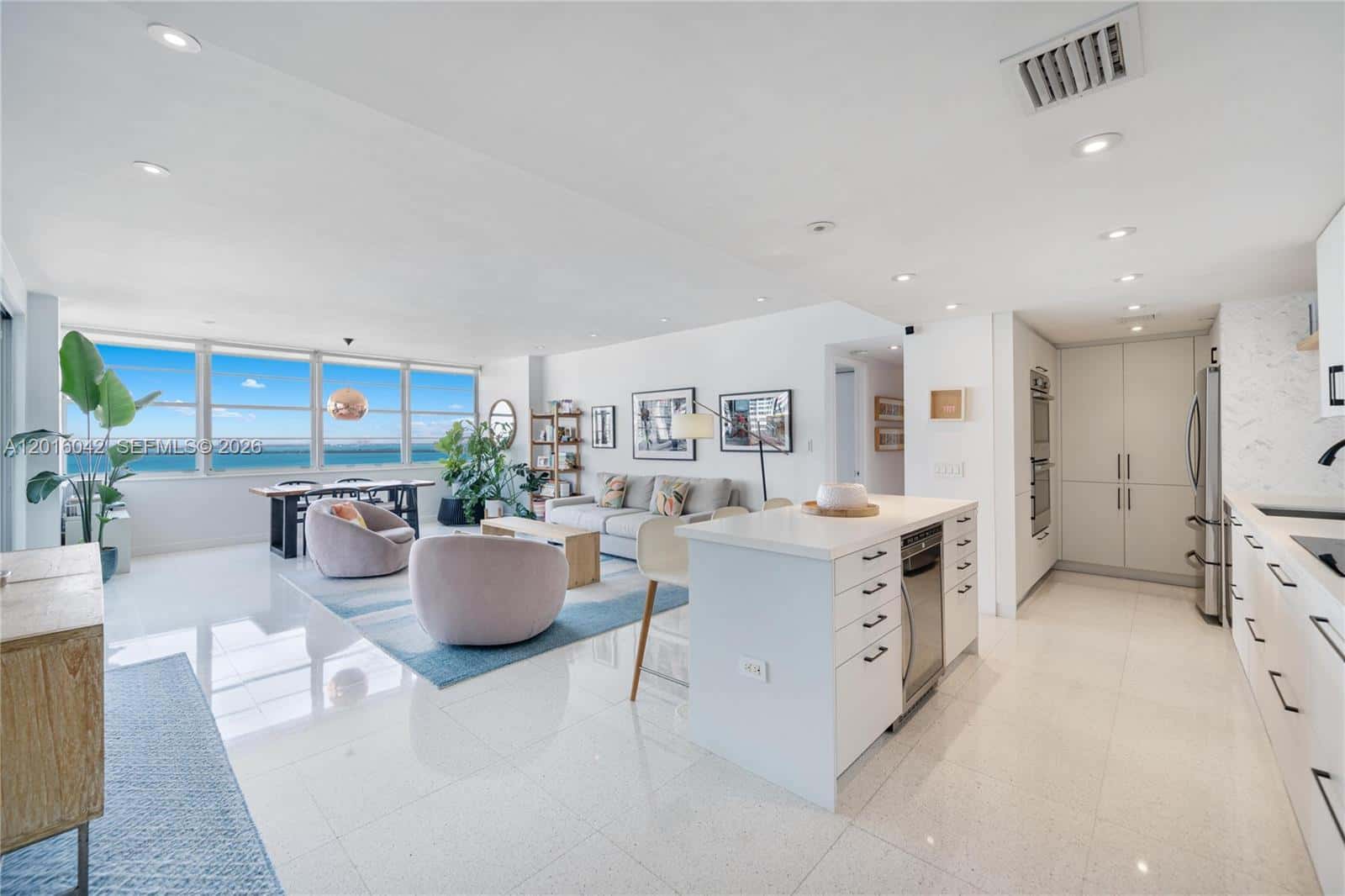 20 Island Ave # 1401, Miami Beach FL 33139