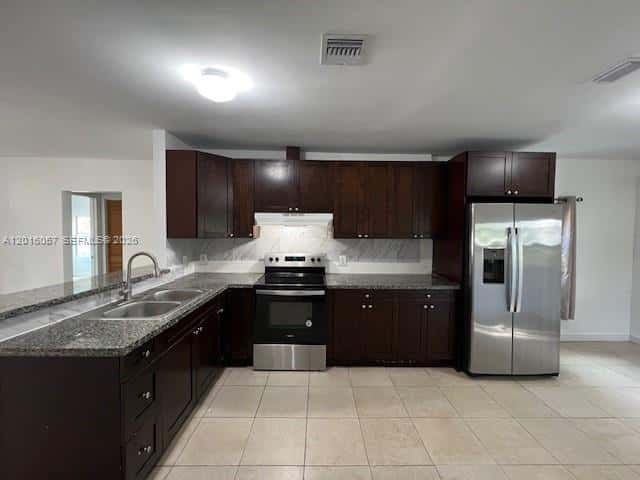1036 NW 64th St, Miami FL 33150