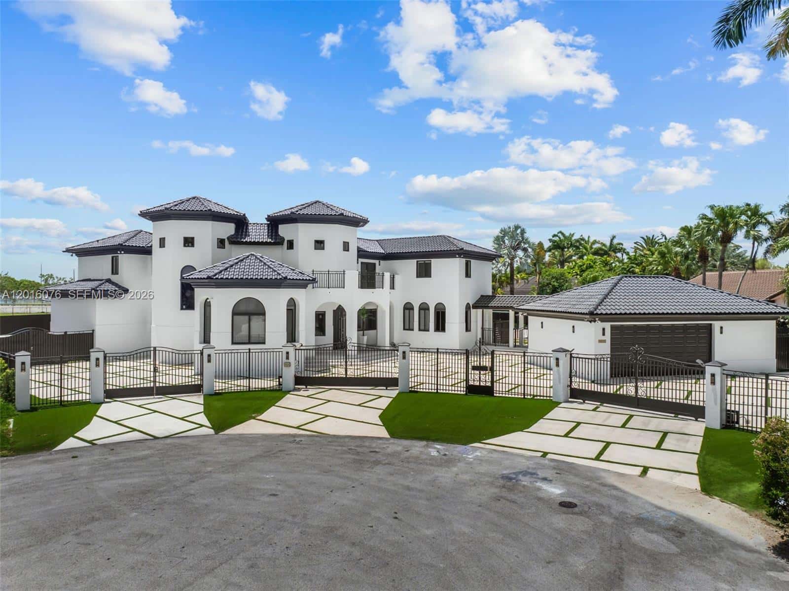 9881 SW 148th Ter, Miami FL 33176