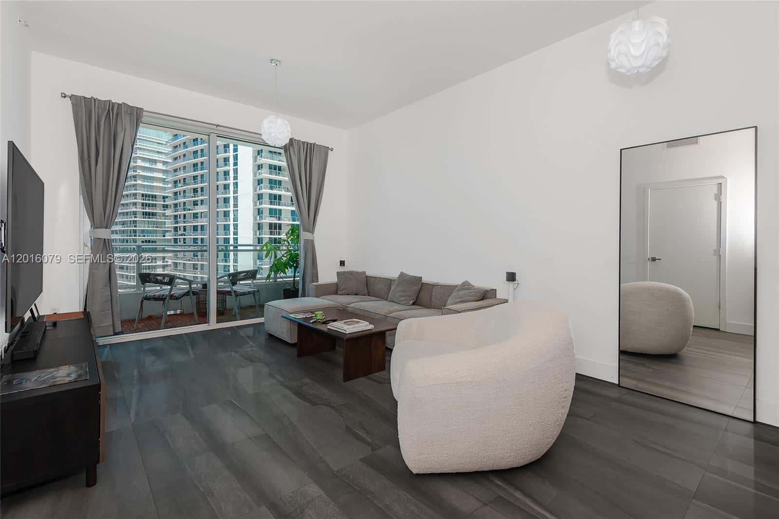 1080 Brickell Ave # 2803, Miami FL 33131