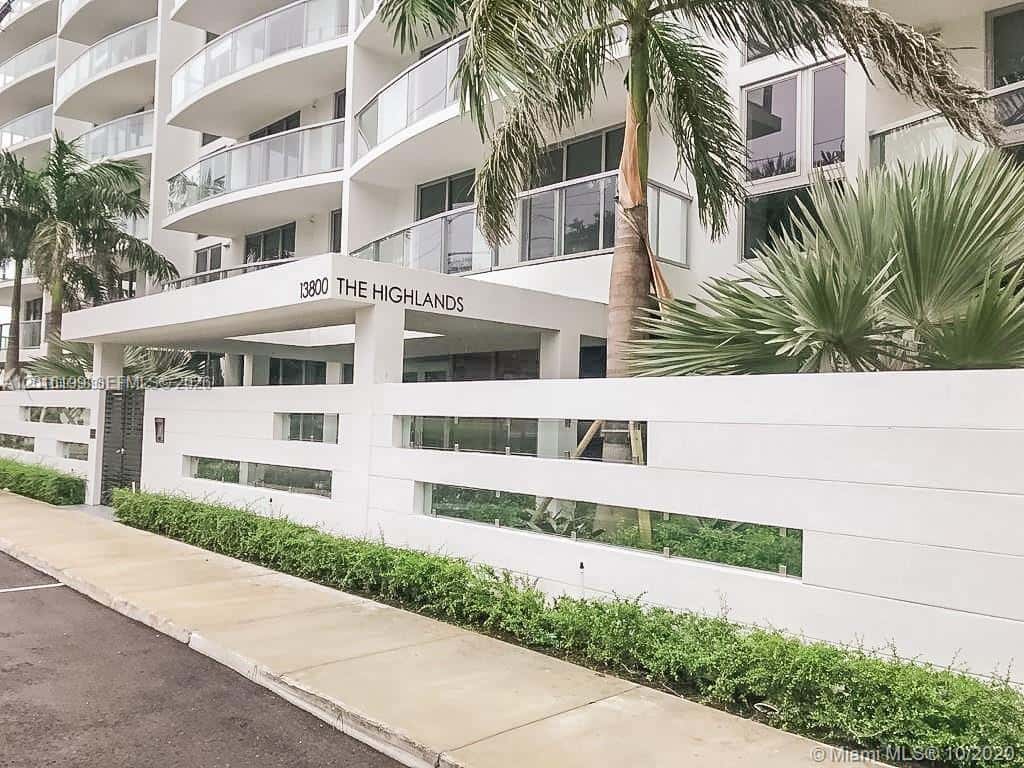 13800 Highland Dr # 209, North Miami Beach FL 33181