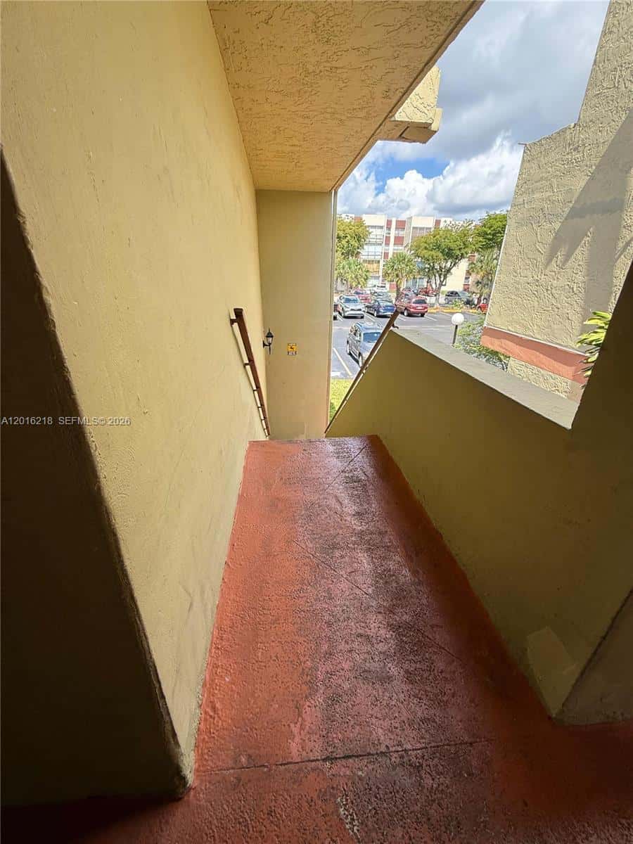 9321 SW 4th St # 230C, Miami FL 33174