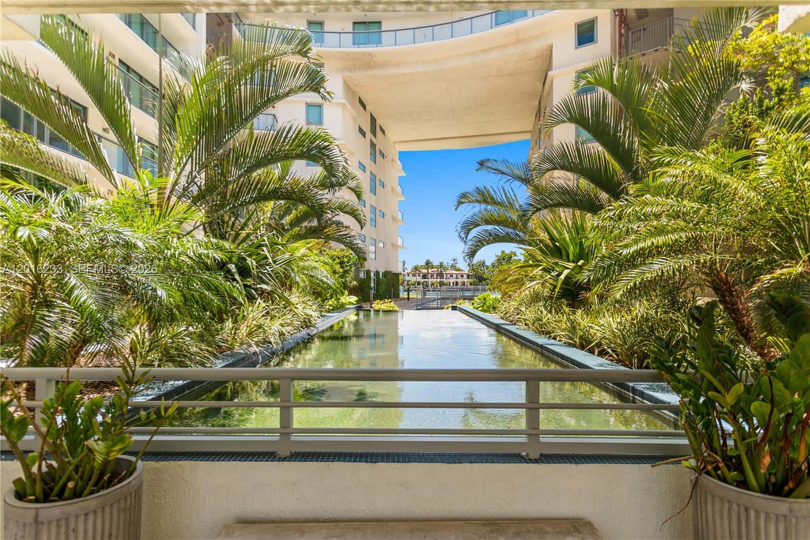 6620 Indian Creek Dr # 214, Miami Beach FL 33141
