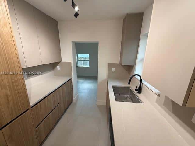 328 NE 57th St, Miami FL 33137