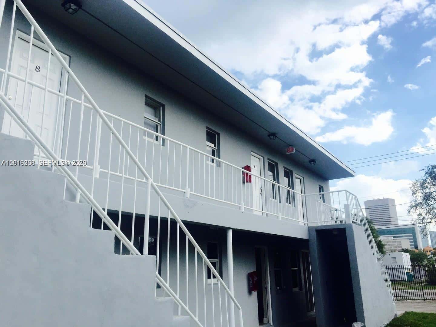 219 NW 10th St # 2, Miami FL 33136