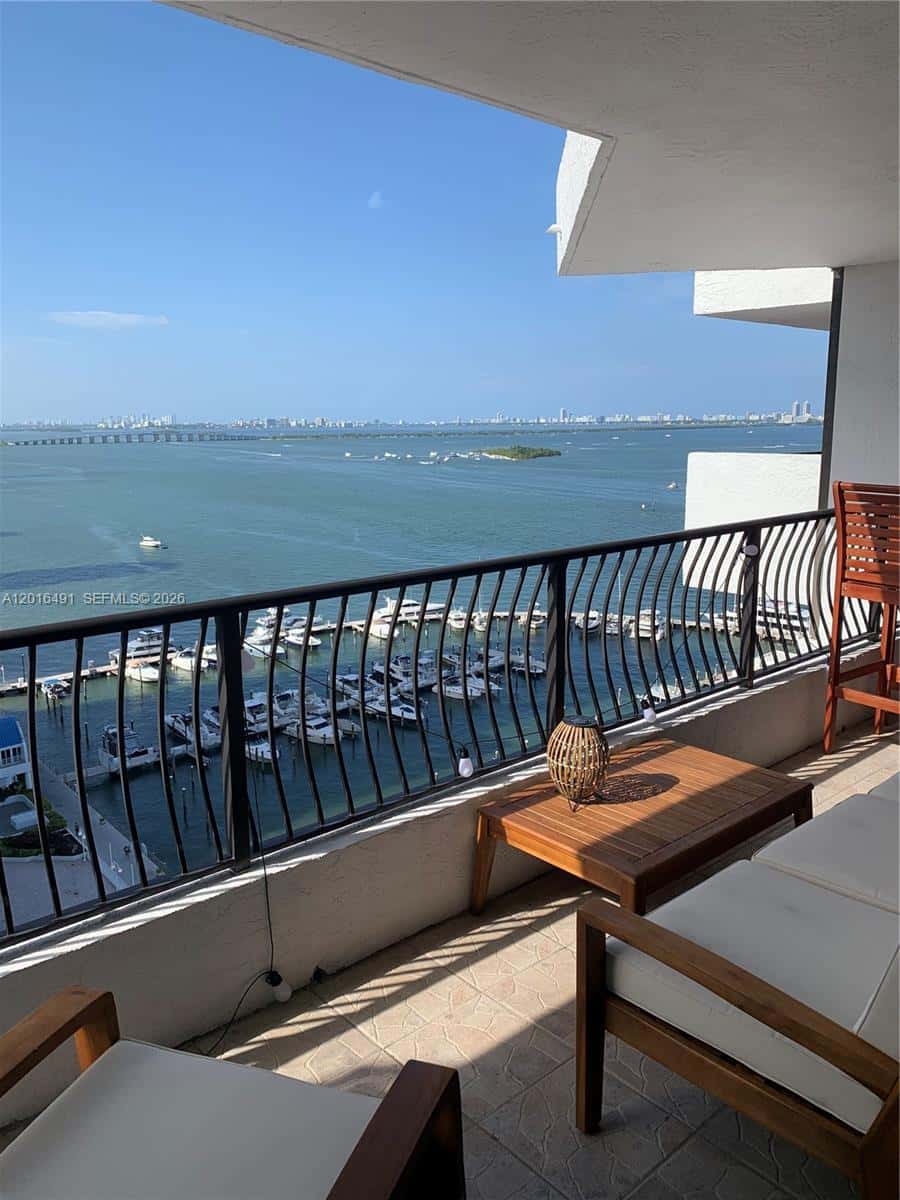 555 NE 15th St # 19E, Miami FL 33132