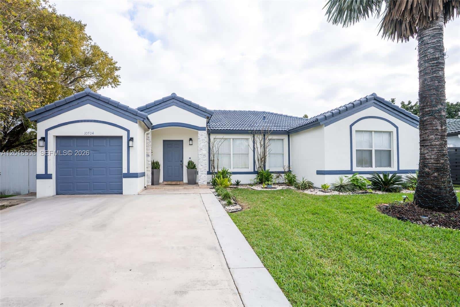 10704 SW 167th St, Miami FL 33157