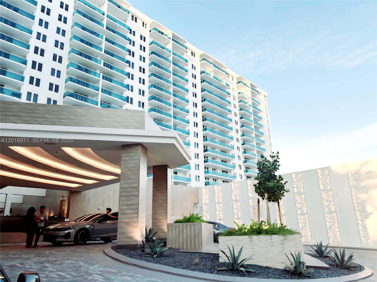 2301 Collins Ave # 528, Miami Beach FL 33139