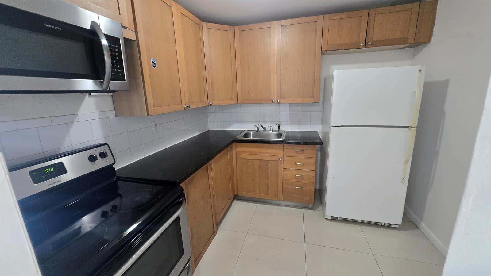 15221 NE 6th Avenue # A210, Miami FL 33162