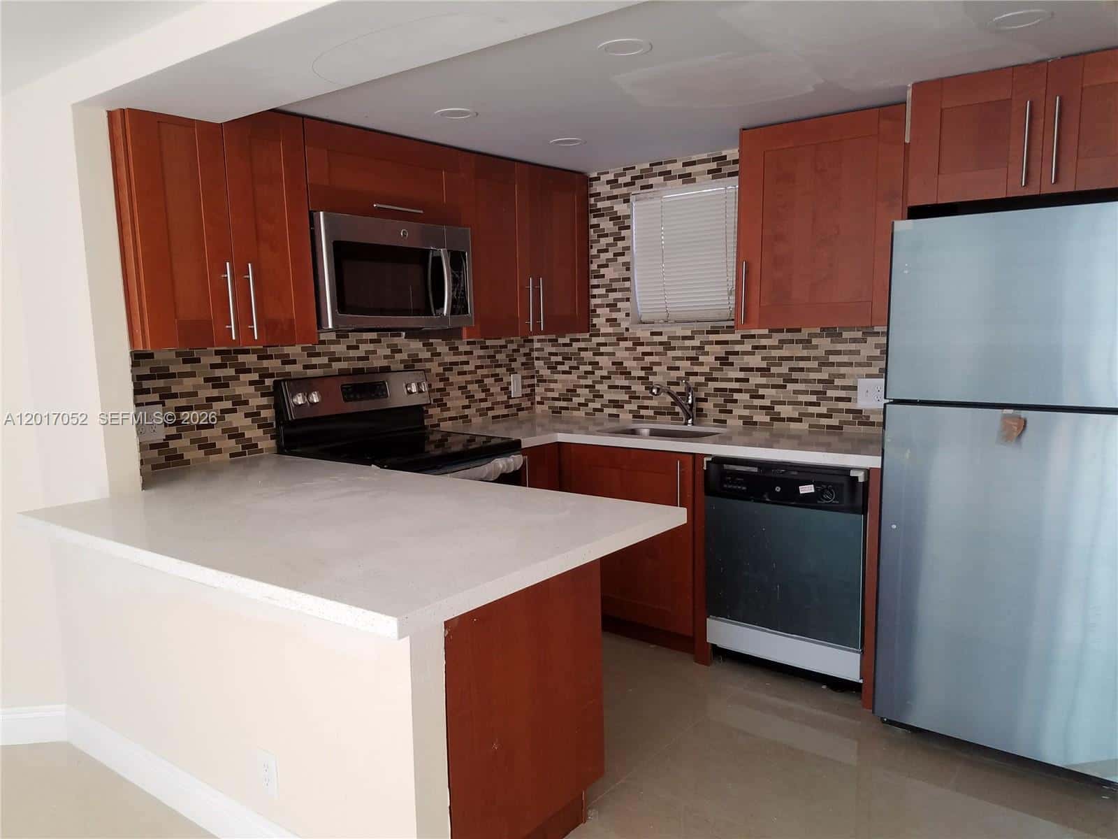 8290 Lake Dr # 316, Doral FL 33166