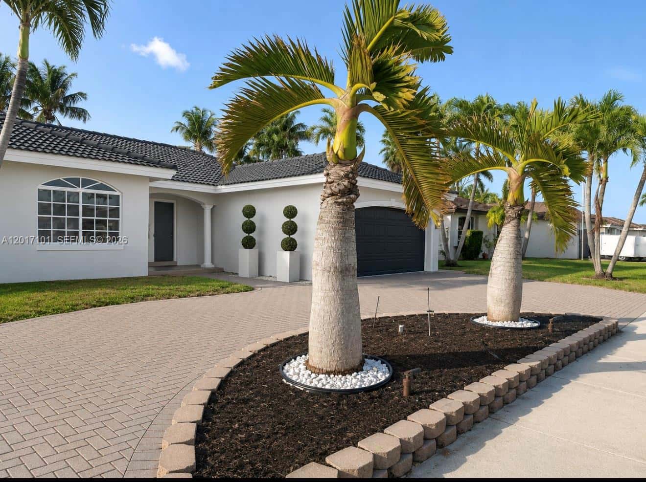 15425 SW 168th Ter, Miami FL 33187