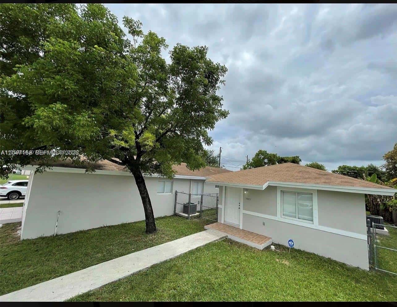 5881 NW 32nd Ave # 5881, Miami FL 33142