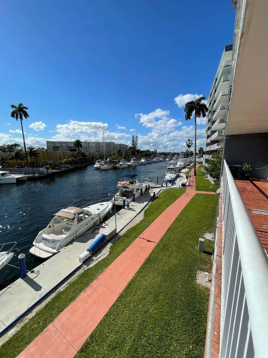 1800 NW 24th Avenue # 309, Miami FL 33125