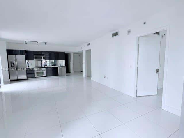 31 SE 6th St # 2001, Miami FL 33131