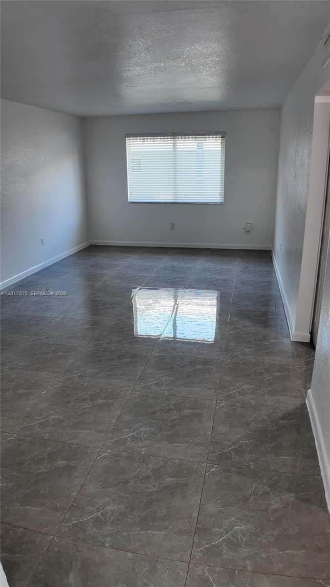 10820 SW 200th Dr # 141, Cutler Bay FL 33157