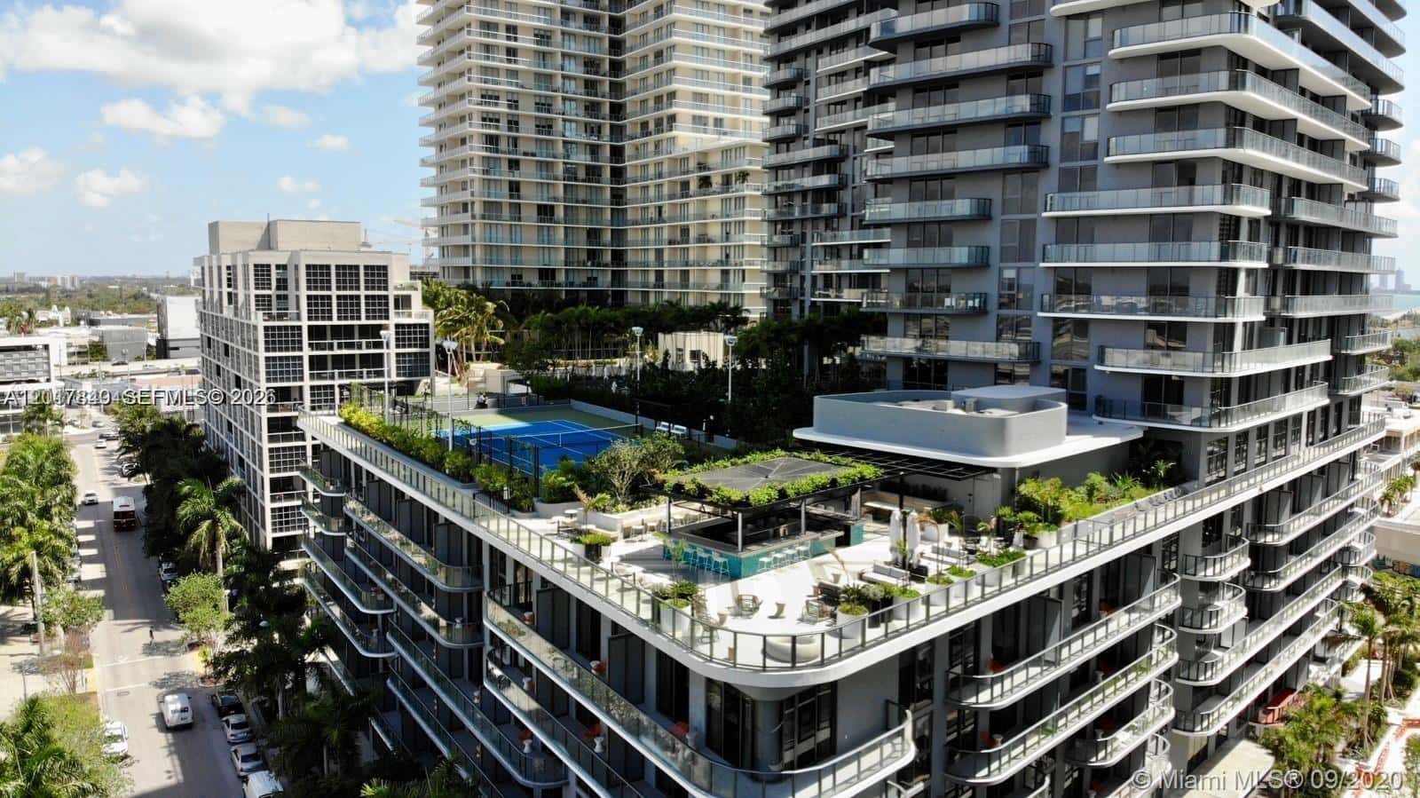 121 NE 34th St # 806, Miami FL 33137