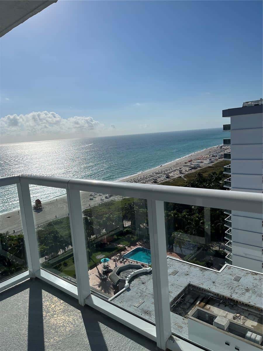 2457 Collins Ave # 5, Miami Beach FL 33140