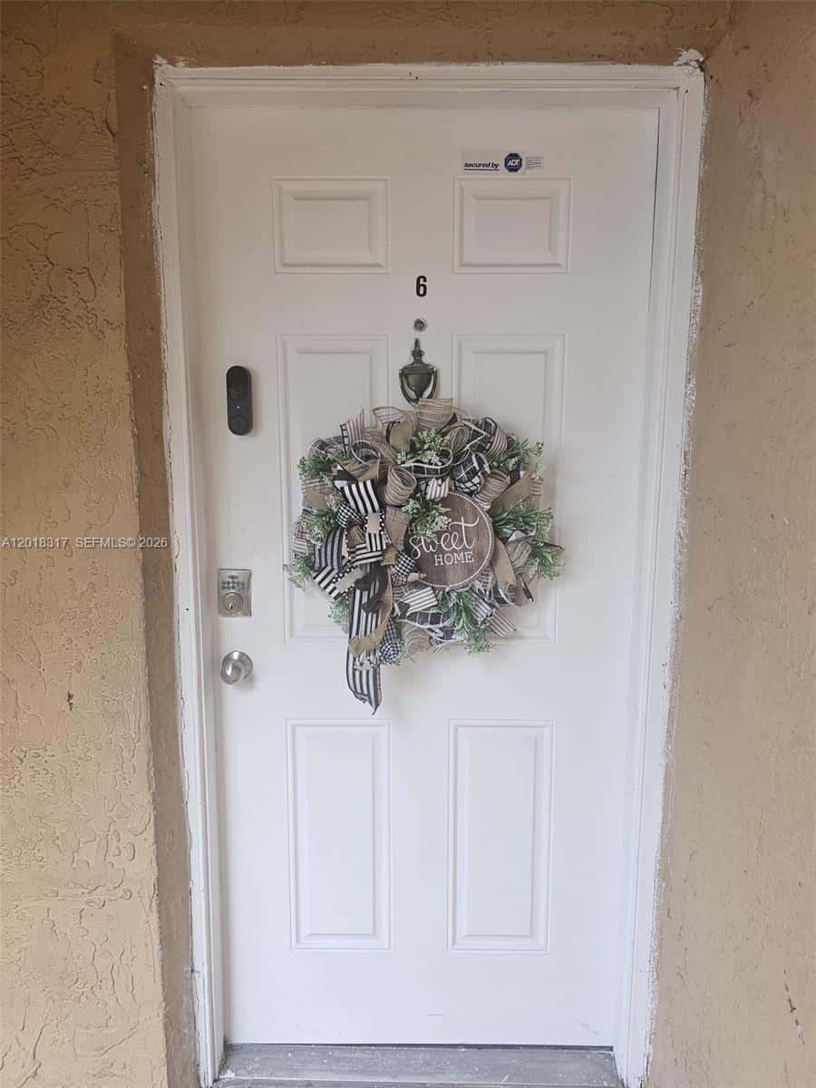1241 NW 6th St # 6, Miami FL 33125