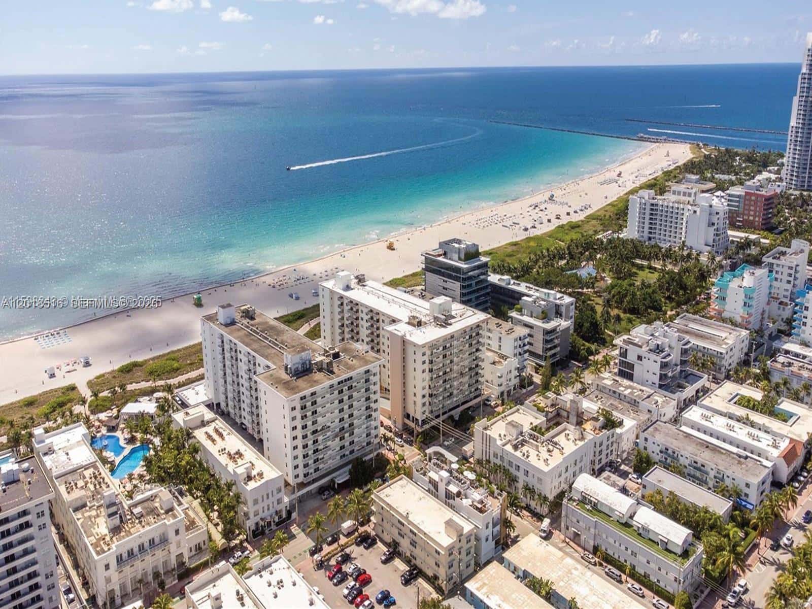 345 Ocean Dr # 305, Miami Beach FL 33139
