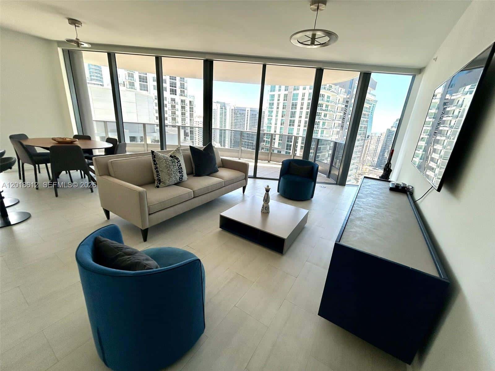 1000 Brickell Plz # 4001, Miami FL 33131