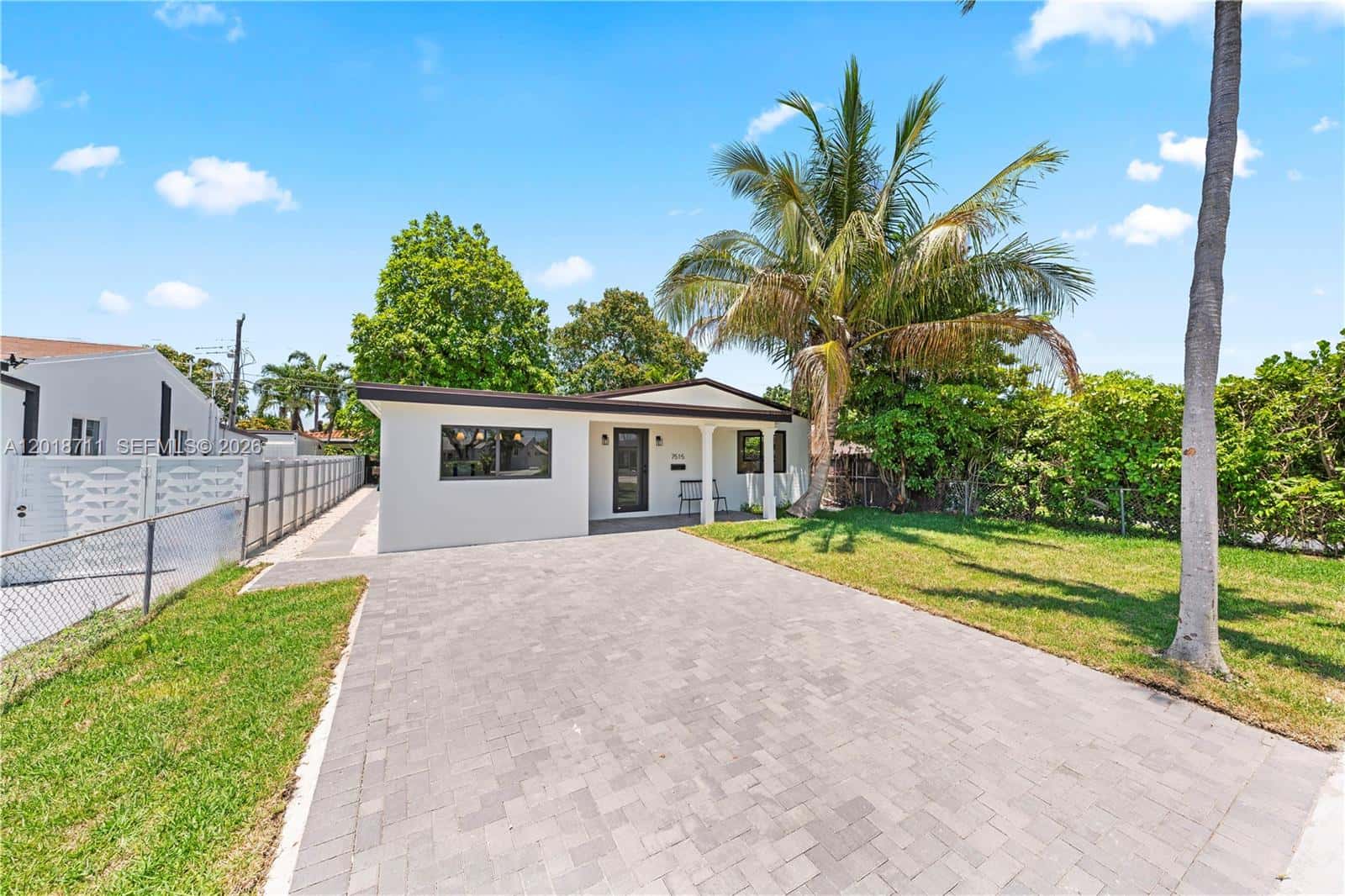 7515 SW 32nd St, Miami FL 33155