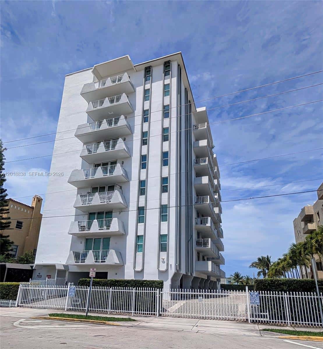 7133 Bay Dr # 1, Miami Beach FL 33141