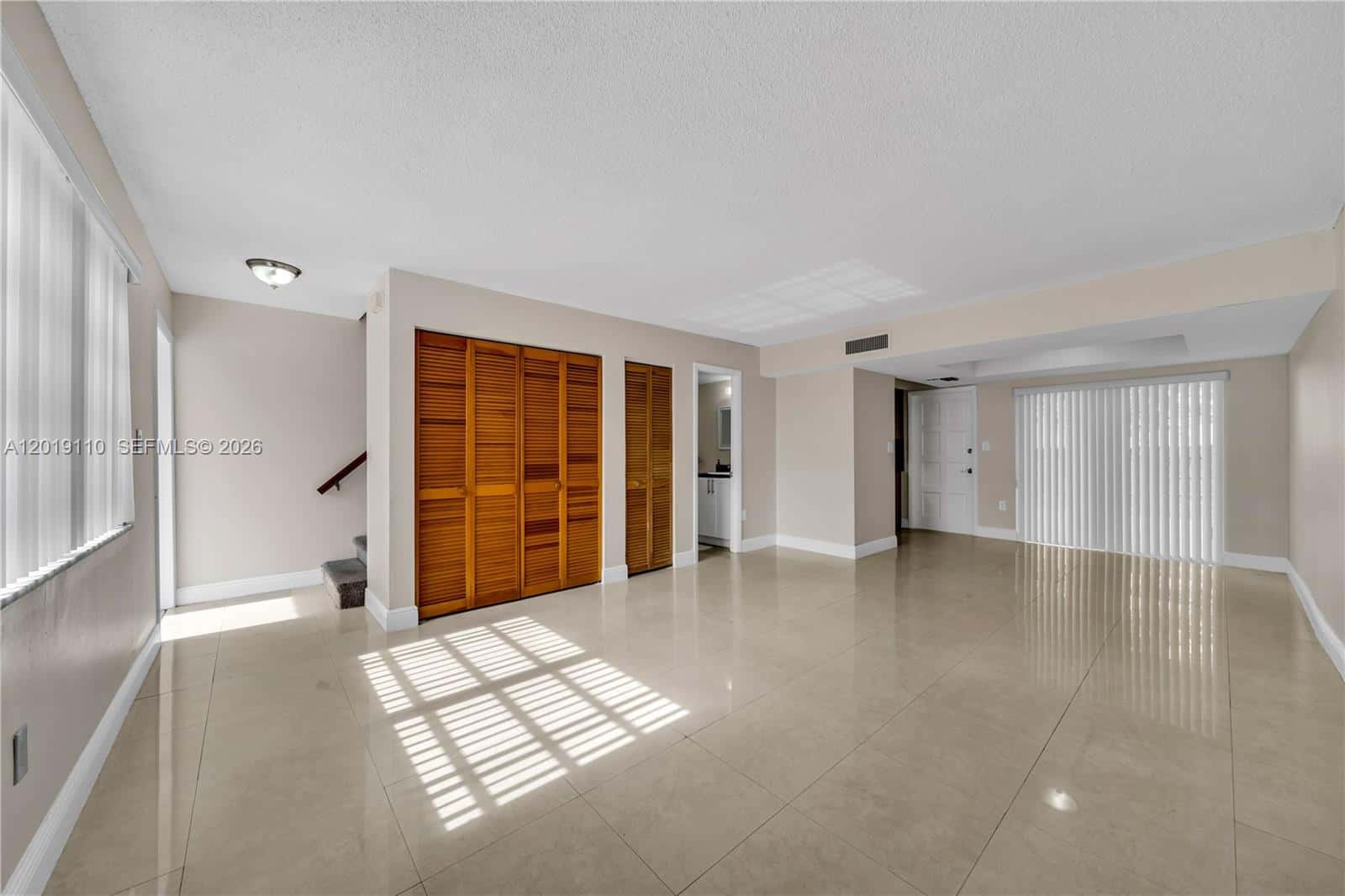 671 W 80th St # 0, Hialeah FL 33014