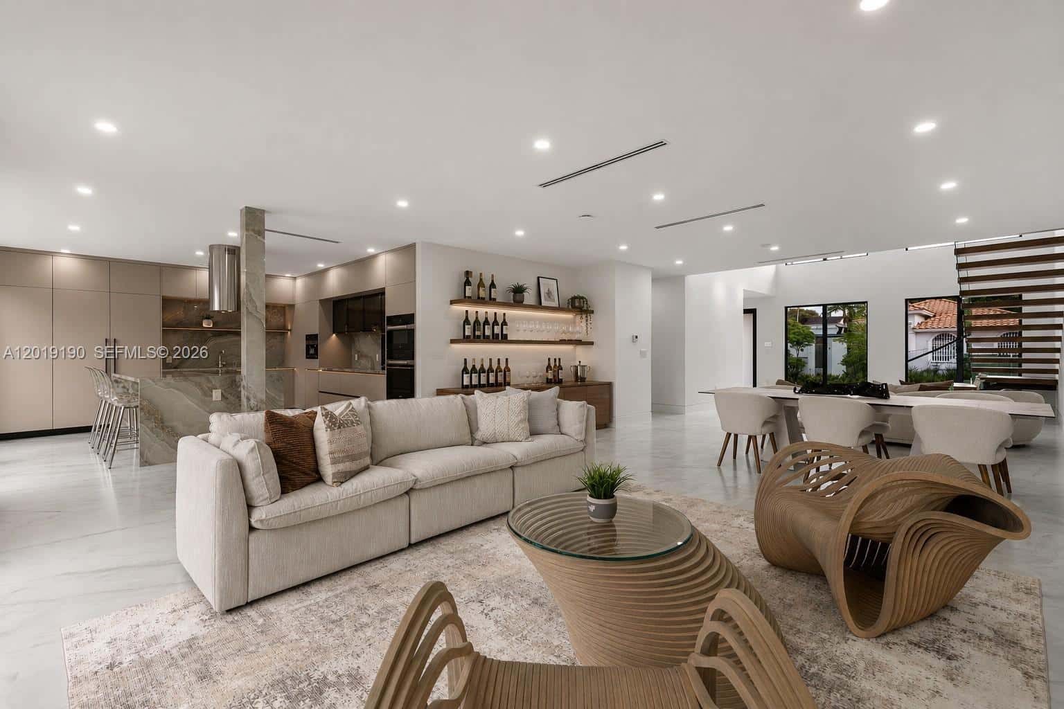 2265 SW 4 St, Miami FL 33135